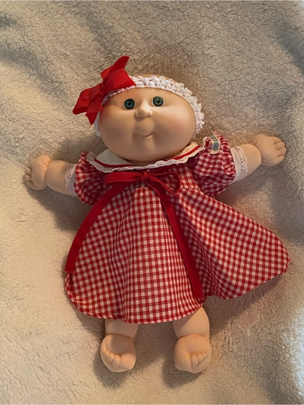 Cabbage patch newborn doll- 1990 Hasbro first edition